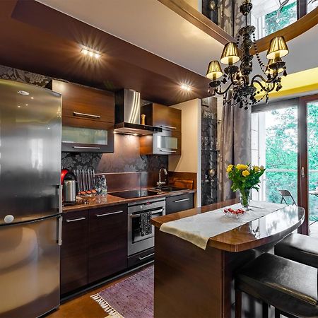 Apartament Rondo Verona - Free, Secure Parking For Guests Wroclaw Ngoại thất bức ảnh